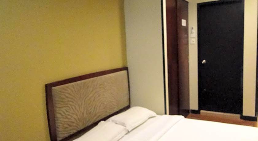 Hotel Sadong 88