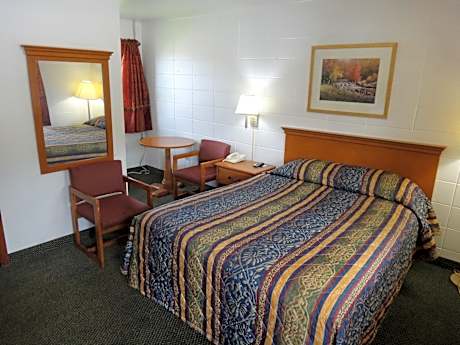 Queen Room - Disability Access