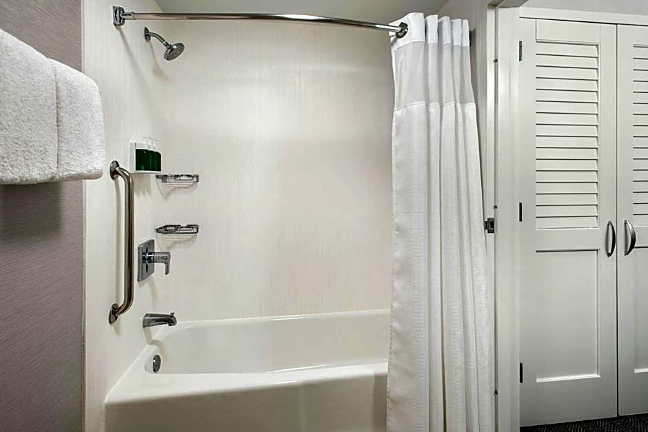 Courtyard by Marriott Silver Spring North/White Oak