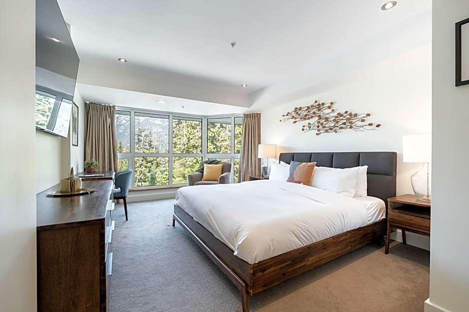 Le Chamois by Outpost Whistler