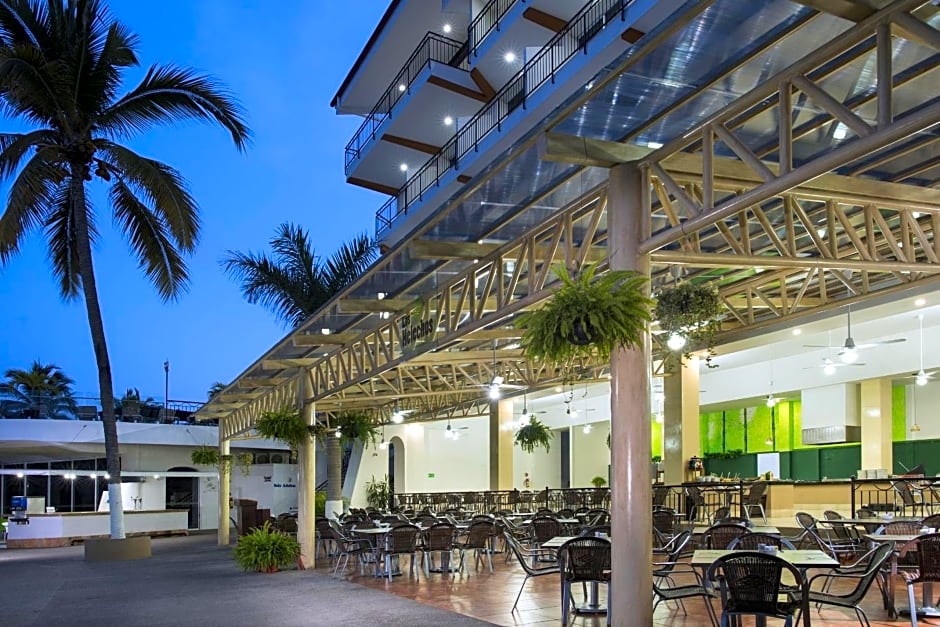 Costa Club Punta Arena