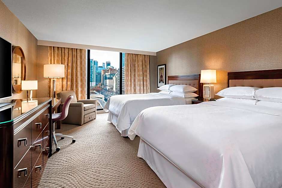 Sheraton Centre Toronto Hotel