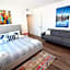 Los Angeles Premium Suites with Free Parking