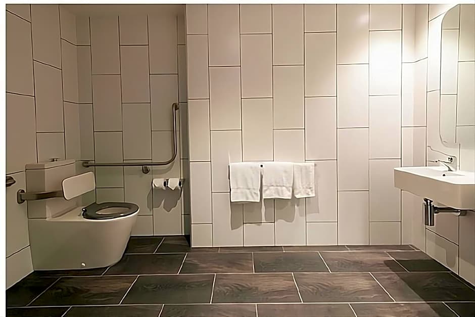 Quest Canberra City Walk