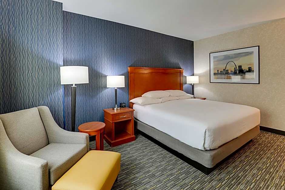 Drury Inn & Suites Arnold