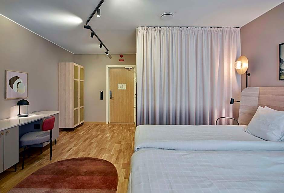 Photo 1 of 5 of Superior 2 Beds