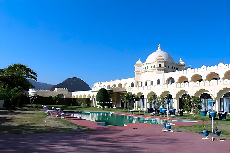 Gulaab Niwas Palace