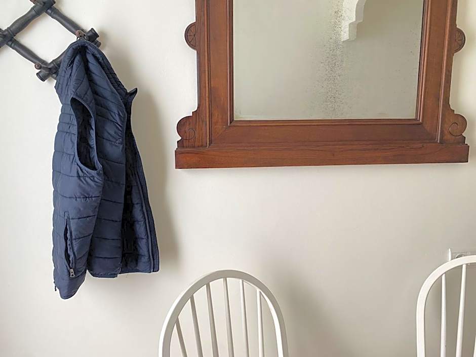 Les Filles (antiga Fonda de la Parra)