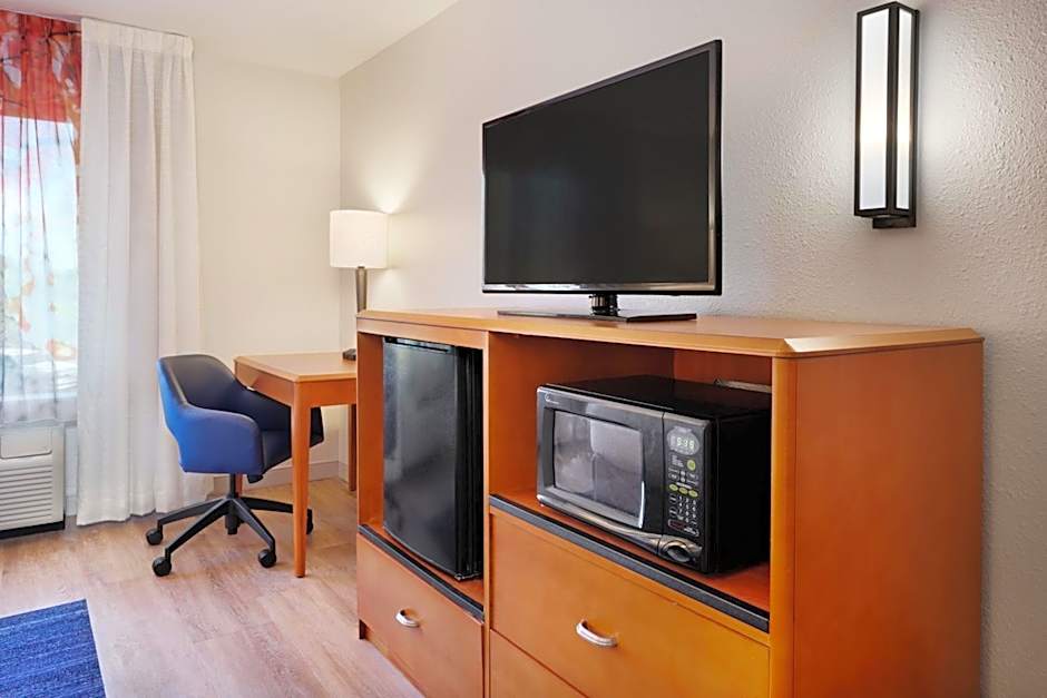 Fairfield Inn & Suites by Marriott Hinesville Fort Stewart