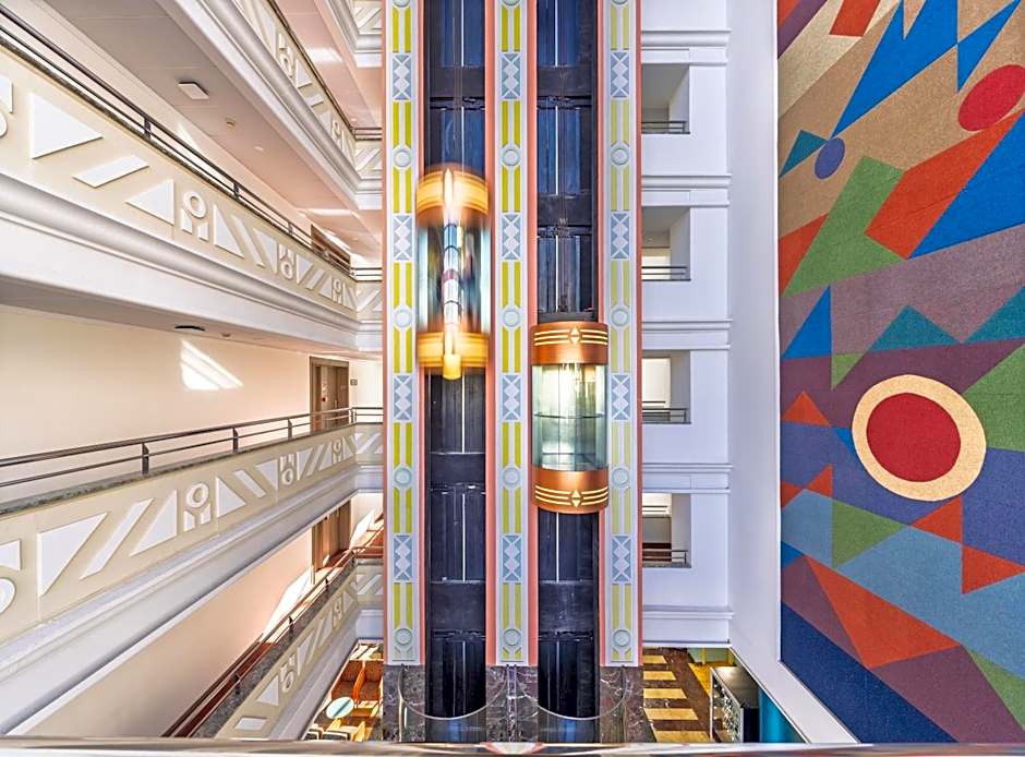 Hotel Tropic