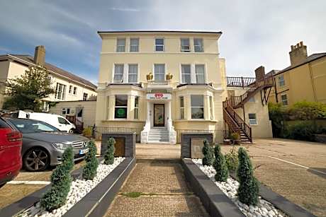 OYO Eagle House Hotel, St Leonards Hastings