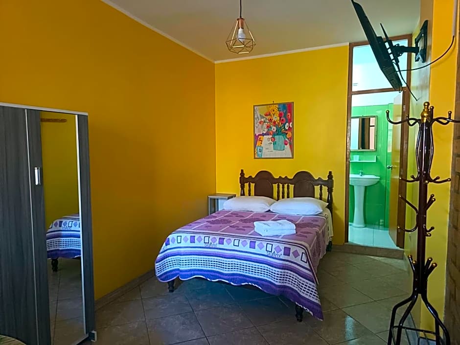 Foto 1 di 12 di Budget