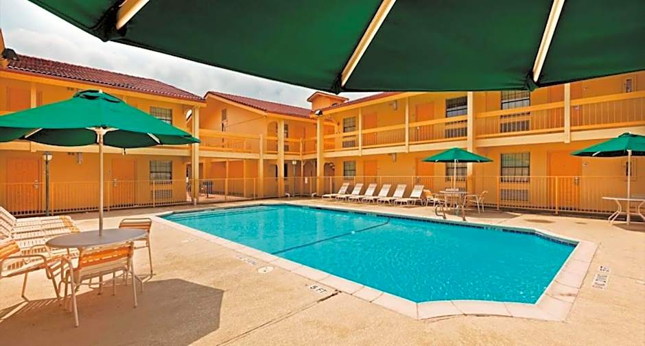 Rodeway Inn