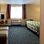 Quality Inn Ottawa near Starved Rock State Park