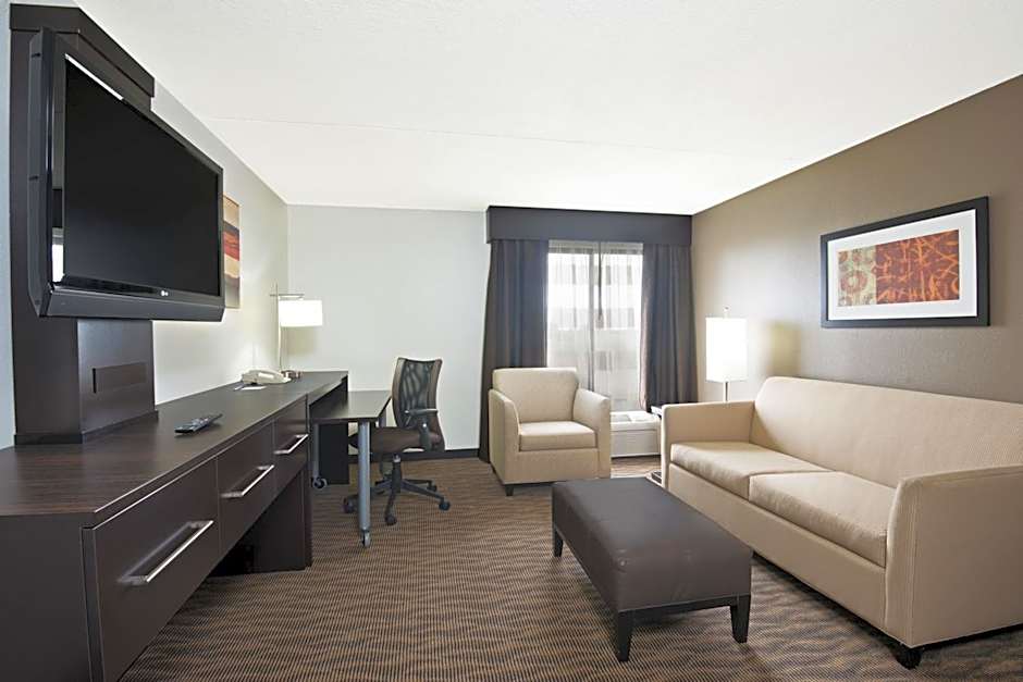 Holiday Inn Express Hotel & Suites Colby By IHG
