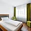 Hotel Zeppelin