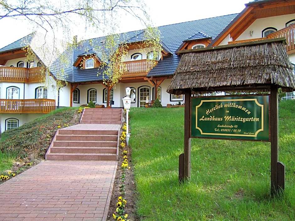Landhaus Müritzgarten Hotel garni