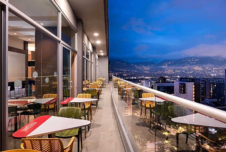 Hampton Inn By Hilton Medellin, Colombia