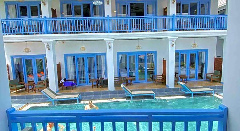 Sadakham Royal View Hotel