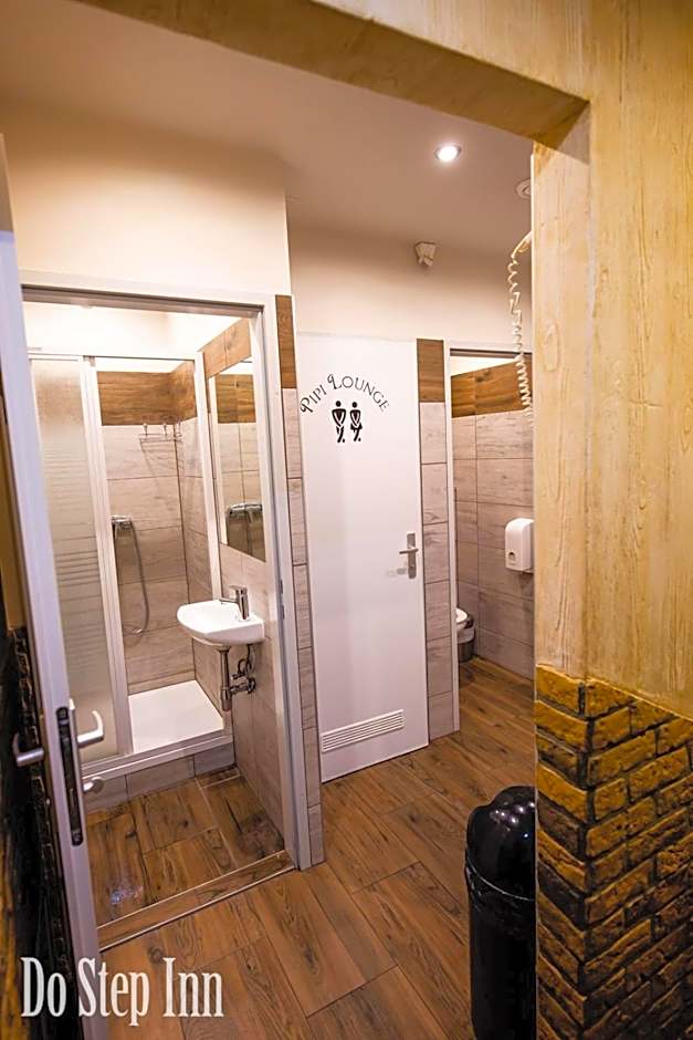 Do Step Inn Central - Self-Service-Hostel