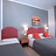 MoMo Seaview Hotel