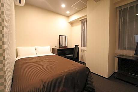 Double Room with Small Double Bed - Non-Smoking