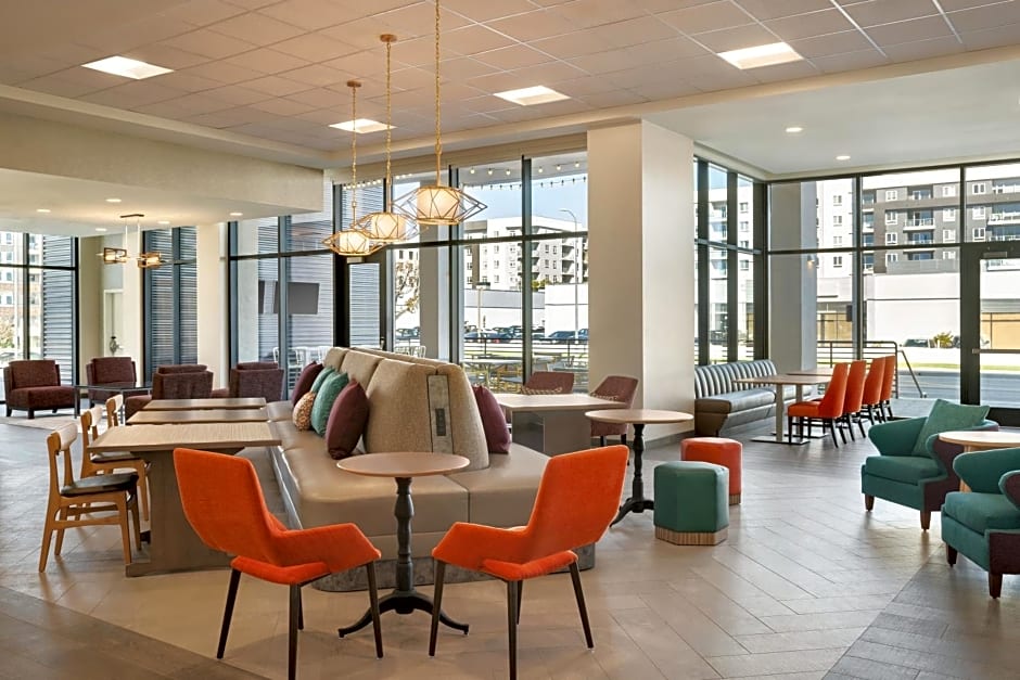 Home2 Suites By Hilton Woodland Hills Los Angeles