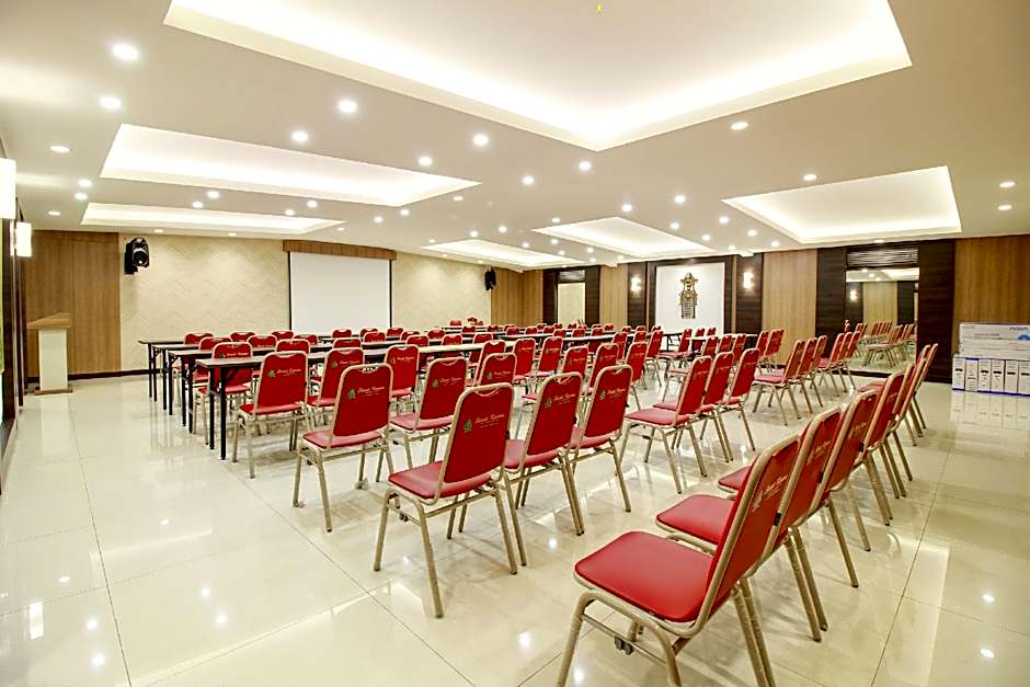 Collection O Pasteur Near Paris Van Java Mall Formerly Sweet Karina