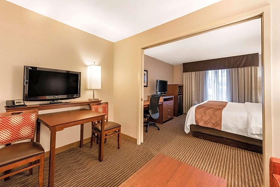 Quality Inn & Suites University Fort Collins