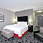 Hampton Inn & Suites Roanoke Airport