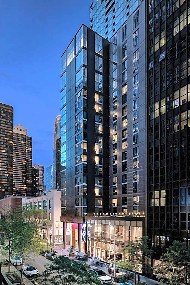 Aloft Chicago Mag Mile