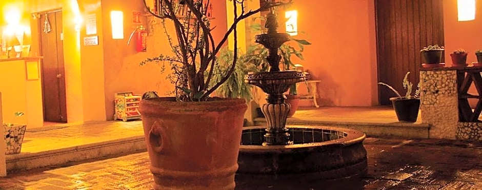 Hotel Azucena