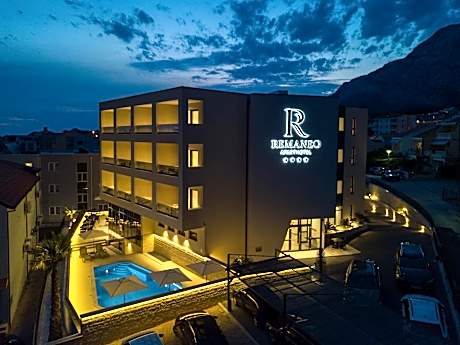 Aparthotel Remaneo