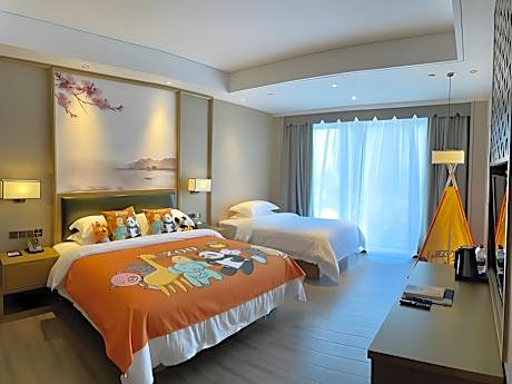 GTI - Oriental Family Room