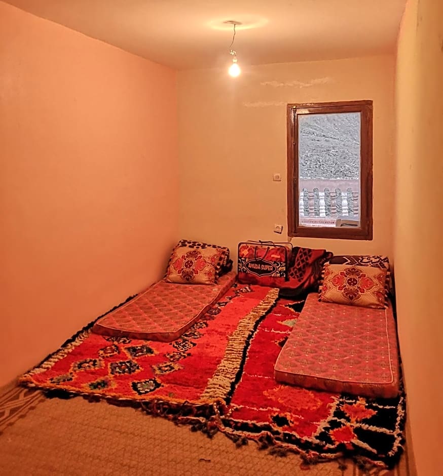 Dar Angour Tacheddirt