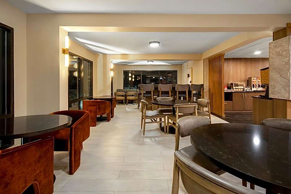 Best Western Plus Meadowlands