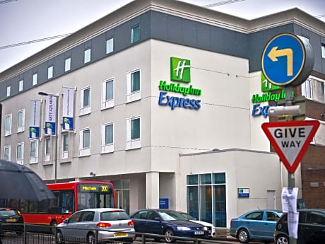 Holiday Inn Express London-Wimbledon-South By IHG