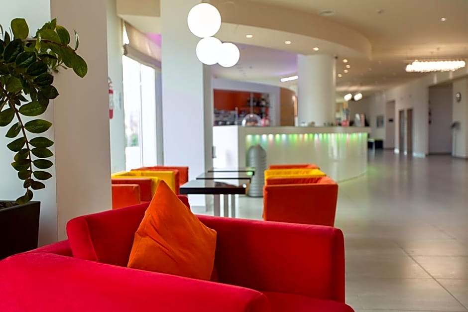 UNA HOTELS Cesena Nord