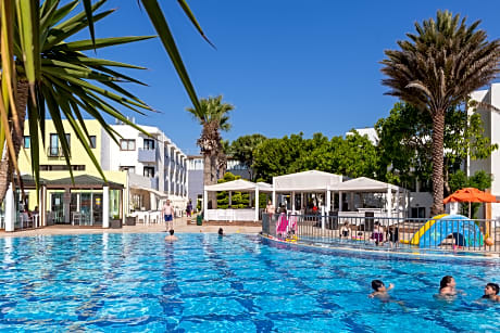 Mandalinci Beach Hotel - Alojamientos en TURGUTREIS