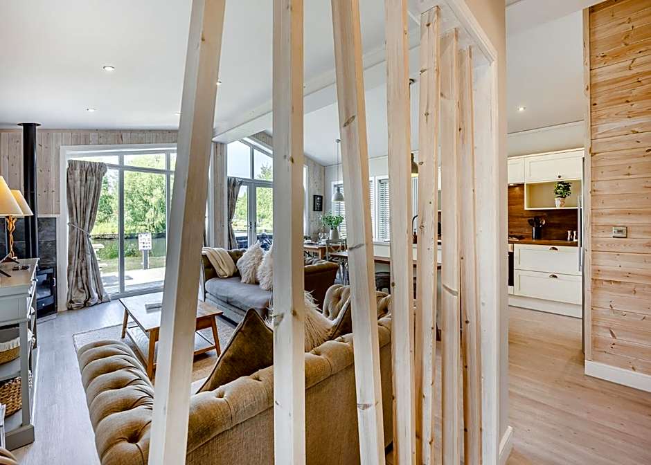 Woodhall Country Park Lodges