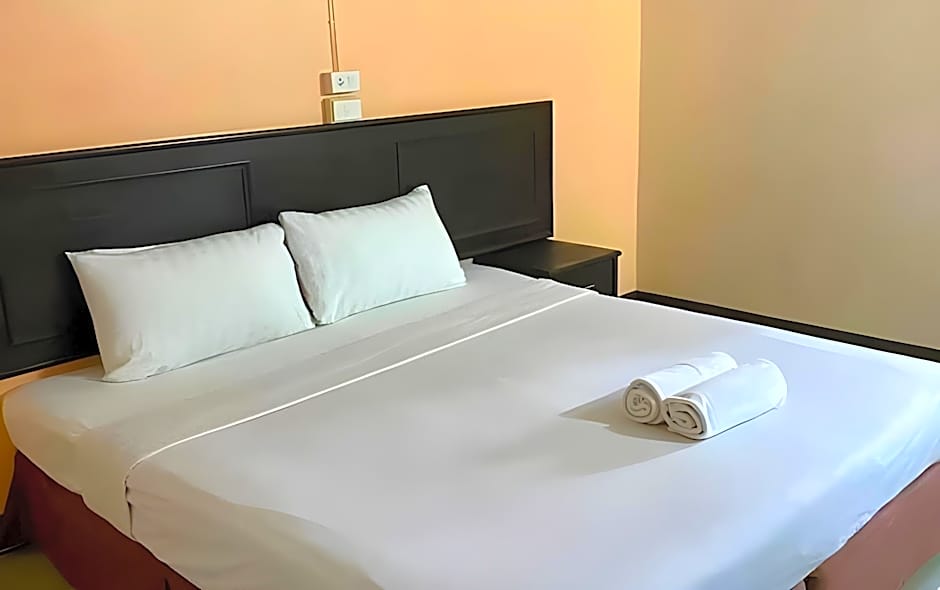 Centerpoint Hotel