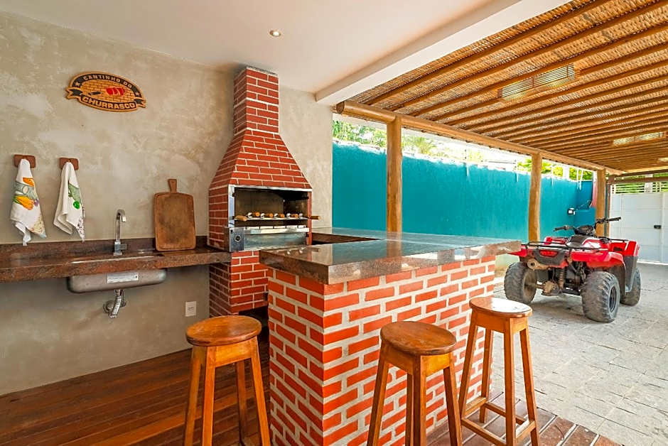 Casa Espaçosa com Piscina e Sauna Privativa! 6 Suítes!