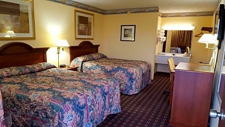 Queen Room with Two Queen Beds - Non-Smoking