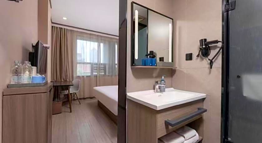 Hanting Hotel Nanjing Xinjiekou Huaqiao Road