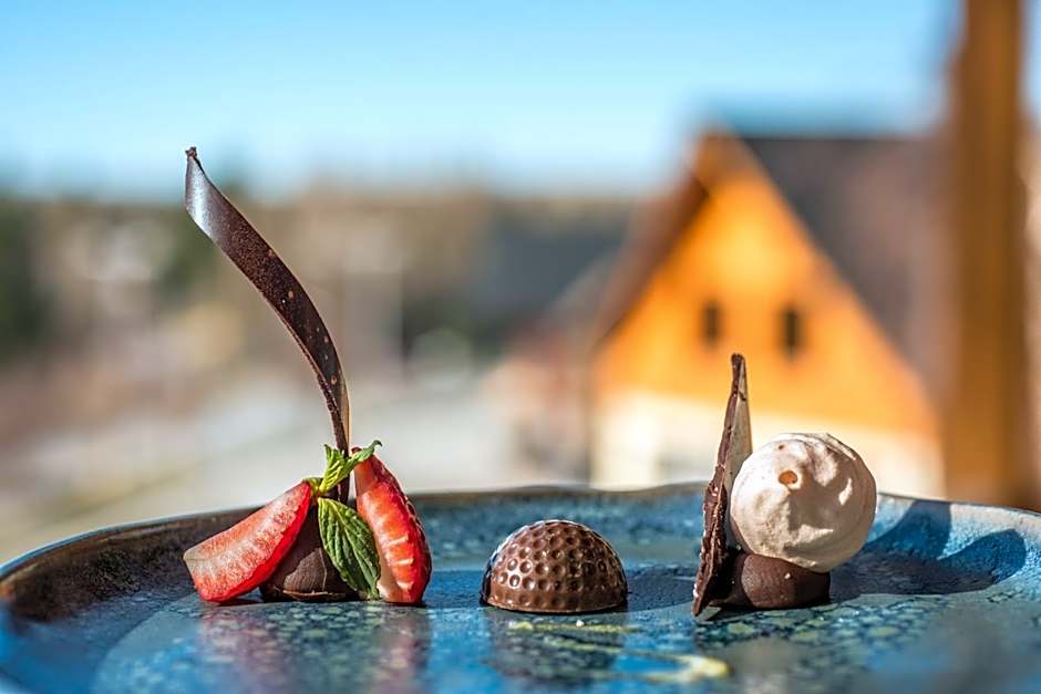 Tremun Mirador Del Lago Hotel