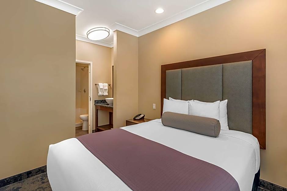 Best Western Plus Avita Suites