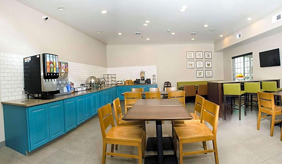 Country Inn & Suites by Radisson, Winchester, VA