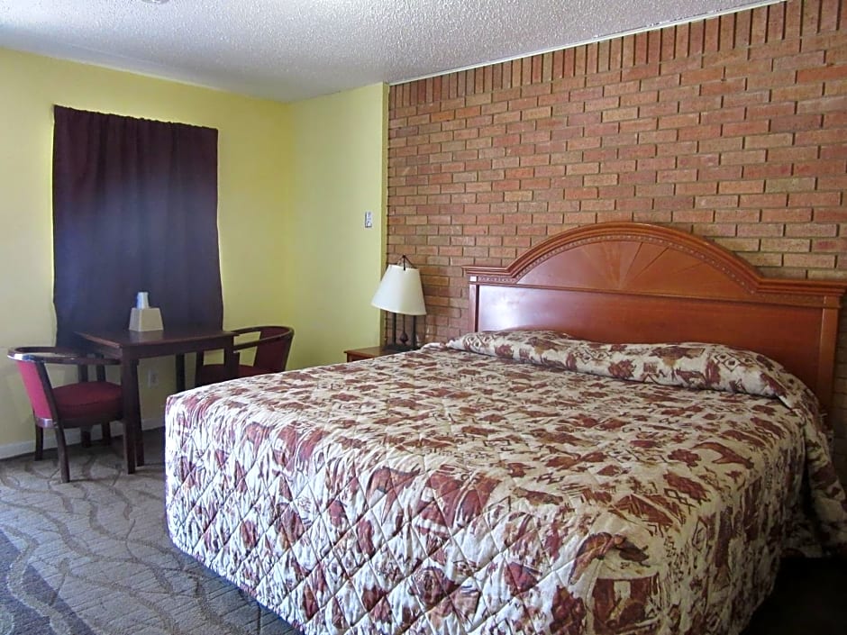 Relax Inn Tyler