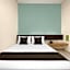 Townhouse Oak Hotel Niaga Surabaya