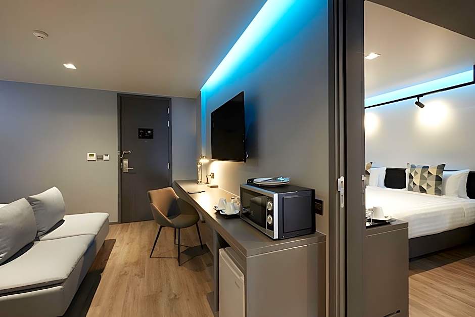 The Quarter Silom by UHG